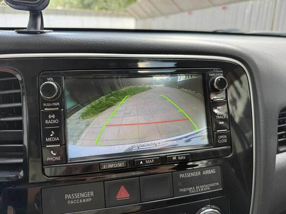 2016 Mitsubishi Outlander III Рестайлинг 2, белый - вид 13