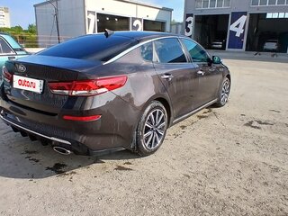 2018 Kia Optima IV Рестайлинг, коричневый, 1800000 рублей, вид 5