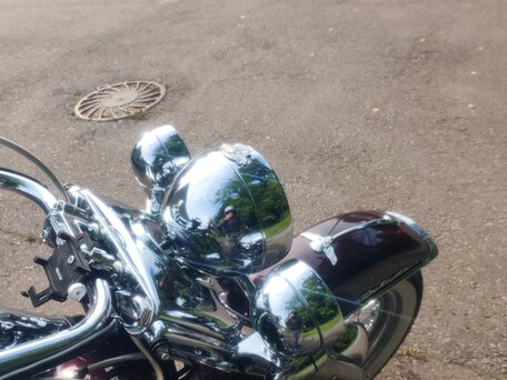 2005 Harley-Davidson Softail Deluxe, красный, 985000 рублей, вид 5