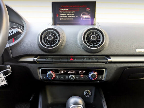 2019 Audi A3 III (8V) Рестайлинг, серый, 2375000 рублей - вид 13