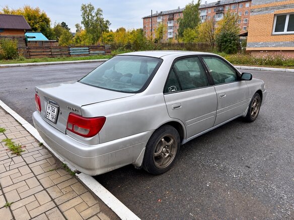 2000 Toyota Carina VII (T210), серебристый, 449000 рублей - вид 4