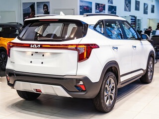 2026 Kia Seltos I Рестайлинг, белый, 3130000 рублей, вид 4