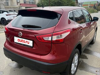 2014 Nissan Qashqai II, красный, 1200000 рублей, вид 4