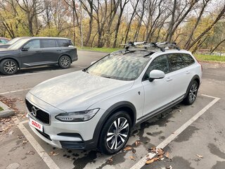 2019 Volvo V90 Cross Country I, белый, 4100000 рублей, вид 1