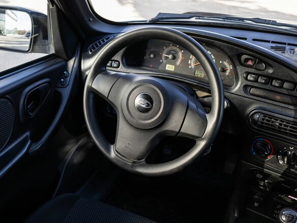 2020 Lada (ВАЗ) Niva Off-road, серый, 790000 рублей - вид 24