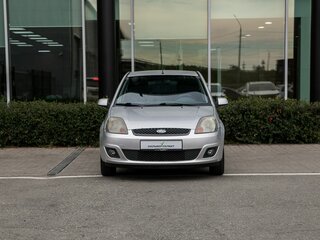 2007 Ford Fiesta Mk5, серебристый, 340000 рублей, вид 3