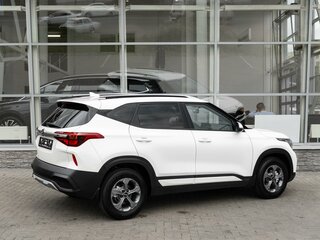 2020 Kia Seltos I, белый, 1799000 рублей, вид 2