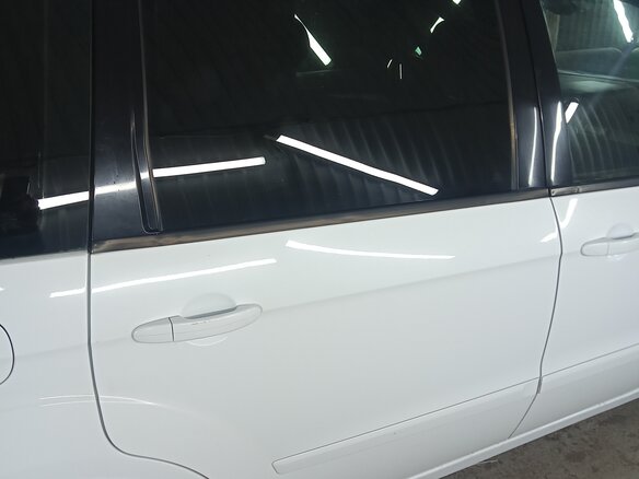 2011 Ford Galaxy II Рестайлинг, белый, 900000 рублей - вид 22