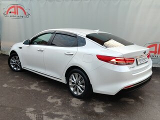 2018 Kia Optima IV Рестайлинг, белый, 1999000 рублей, вид 3