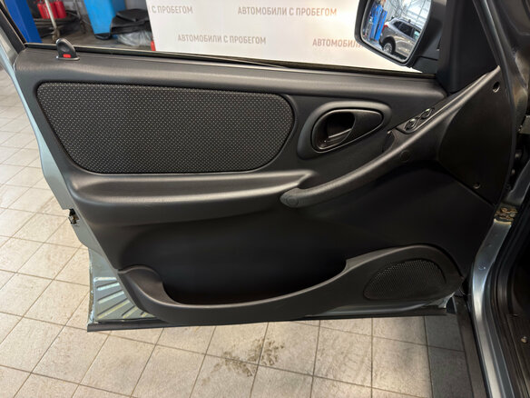 2016 Chevrolet Niva I Рестайлинг, серый, 599000 рублей - вид 13