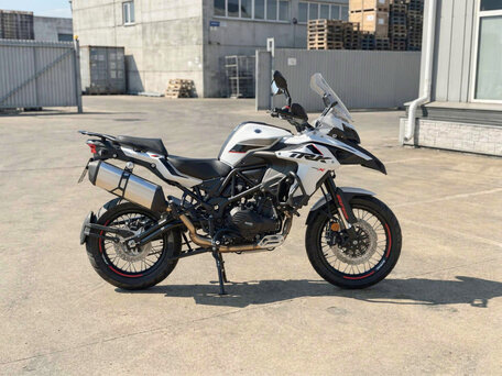 2026 Benelli TRK 502 X, чёрный, 532200 рублей, вид 4