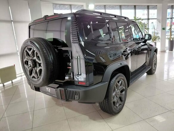 2026 Jetour T2, чёрный, 4649000 рублей - вид 4