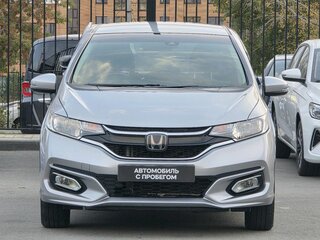 2018 Honda Fit III Рестайлинг, серый, 1113000 рублей, вид 2