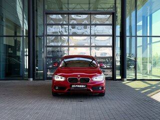 2017 BMW 1 серии 118i II (F20/F21) Рестайлинг 2, красный, 1780000 рублей, вид 2