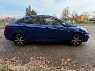 2011 Hyundai Solaris I, синий, 600000 рублей, вид 5