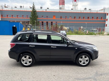2010 Subaru Forester III, серый, 1260000 рублей, вид 4