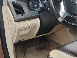 2010 Volvo XC60 I, жёлтый, 950000 рублей, вид 5