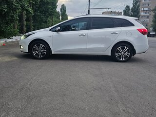 2014 Kia Ceed II, белый, 1230000 рублей, вид 4