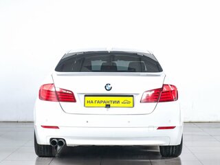 2011 BMW 5 серии 520d VI (F10/F11/F07), белый, 1809000 рублей, вид 5