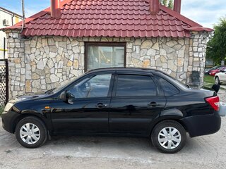 2014 Lada (ВАЗ) Granta I, чёрный, 299999 рублей, вид 4