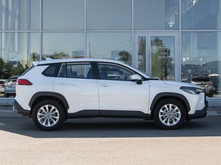 2024 Toyota Corolla Cross I, белый, 2950000 рублей, вид 5