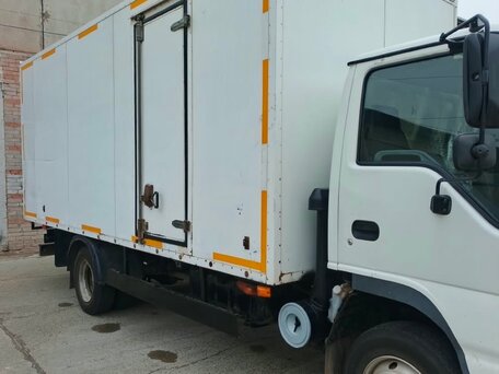 2010 Isuzu Elf (N-series), белый, 1250000 рублей, вид 2