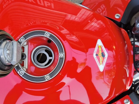 2015 Honda VFR 800, красный, 885000 рублей - вид 16