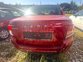 2026 Lada (ВАЗ) Granta I Рестайлинг, красный, 1088000 рублей, вид 4