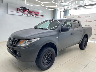Mitsubishi L200 V