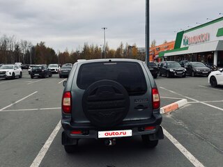 2006 Chevrolet Niva I, серебристый, 240000 рублей, вид 4