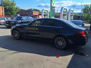 2019 Mercedes-Benz E-Класс 200 d V (W213, S213, C238), чёрный, 1999999 рублей, вид 3