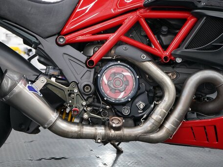 2011 Ducati Diavel, красный, 999999 рублей, вид 2