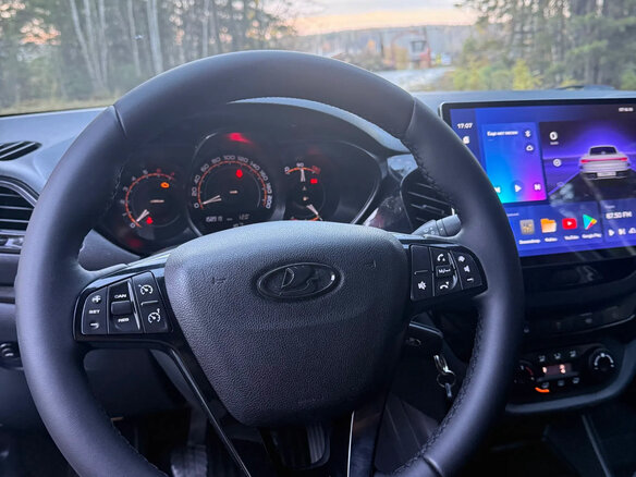2018 Lada (ВАЗ) Vesta I, белый, 799999 рублей - вид 29