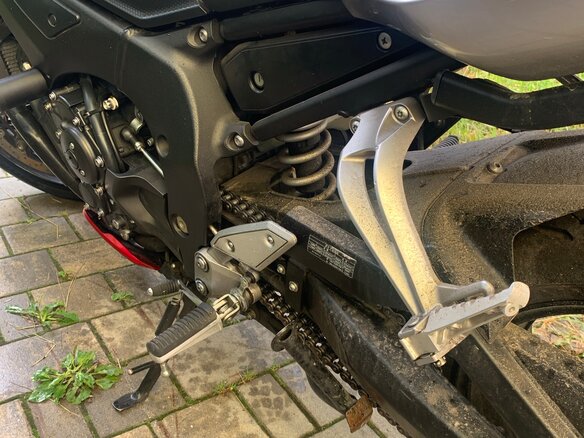 2013 Yamaha FZ1, красный, 710000 рублей - вид 12