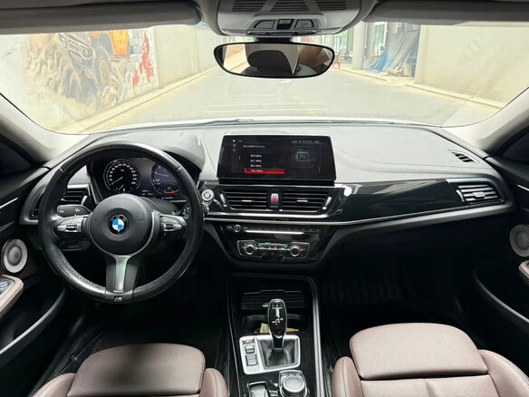 2023 BMW 1 серии 120i III (F52) Рестайлинг, белый, 1820275 рублей - вид 7