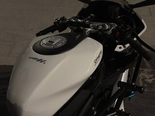 2025 CFMoto 675SR-R, белый, 699999 рублей, вид 5