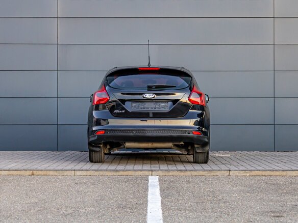 2013 Ford Focus III, чёрный, 855000 рублей - вид 4