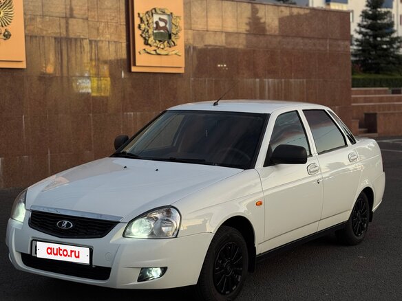 2018 Lada (ВАЗ) Priora I Рестайлинг, белый, 499000 рублей - вид 3