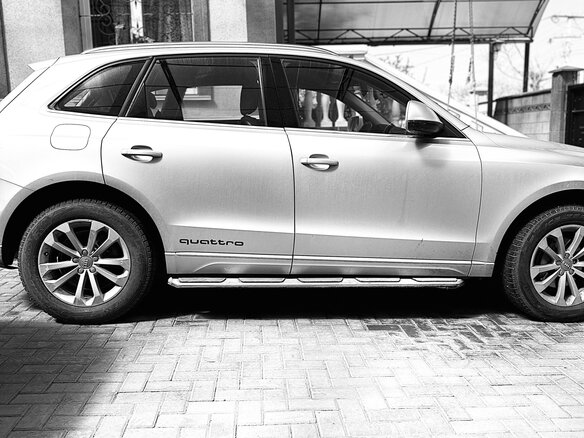 2014 Audi Q5 I (8R) Рестайлинг, серебристый, 2100000 рублей - вид 3