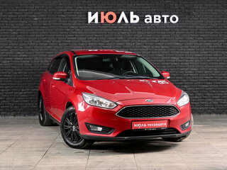 2019 Ford Focus III Рестайлинг, красный, 1200000 рублей, вид 3