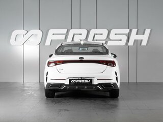 2021 Kia K5 III, белый, 2069000 рублей, вид 4