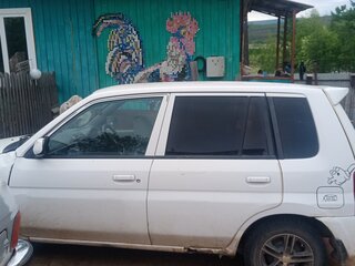 2002 Mazda Demio I (DW), белый, 200000 рублей, вид 2