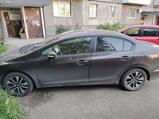 2013 Honda Civic IX Рестайлинг, коричневый, 1200000 рублей, вид 5