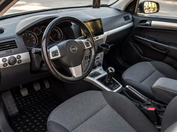 2010 Opel Astra H Рестайлинг, синий, 620000 рублей - вид 4