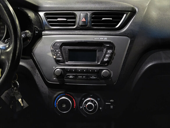 2014 Kia Rio III, чёрный, 828000 рублей - вид 14