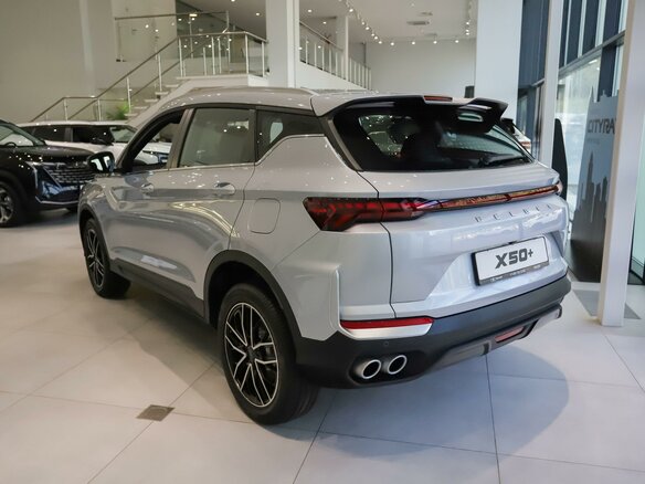 2026 Belgee X50+, серебристый, 2700000 рублей - вид 2