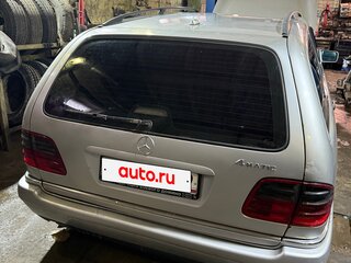 1999 Mercedes-Benz E-Класс 280 II (W210, S210), серебристый, 360000 рублей, вид 4