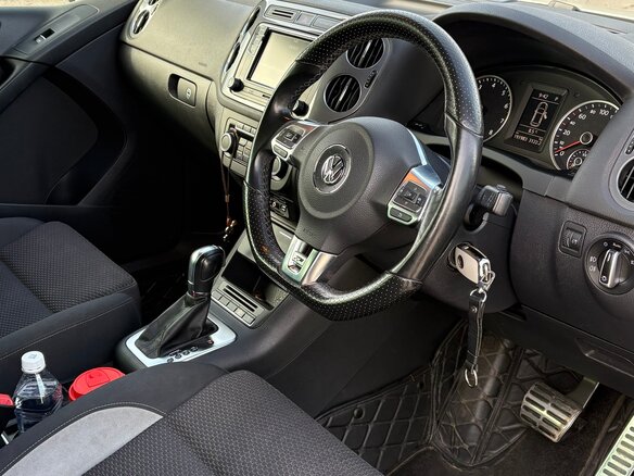 2012 Volkswagen Tiguan I Рестайлинг, белый, 1299000 рублей - вид 13