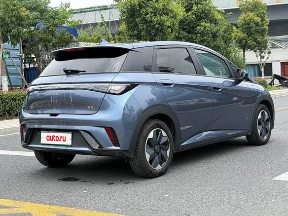 2025 BYD Dolphin 44.9 kWh I, синий, 1510001 рублей - вид 4