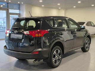 2015 Toyota RAV4 IV (XA40), чёрный, 2250000 рублей, вид 5